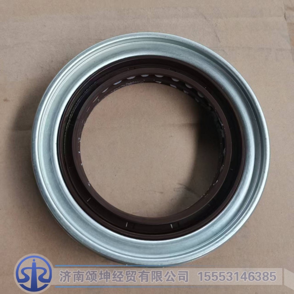 WG7117329017,后桥输入油封及座,济南颂坤经贸有限公司
