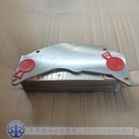 61500010334   机油冷却器