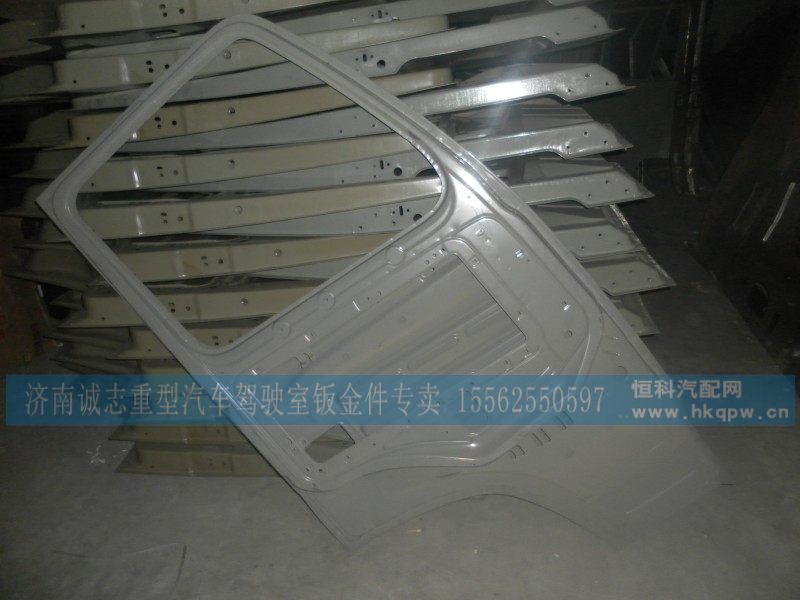 ,,濟(jì)南誠(chéng)志重型汽車(chē)駕駛室鈑金件專(zhuān)賣(mài)