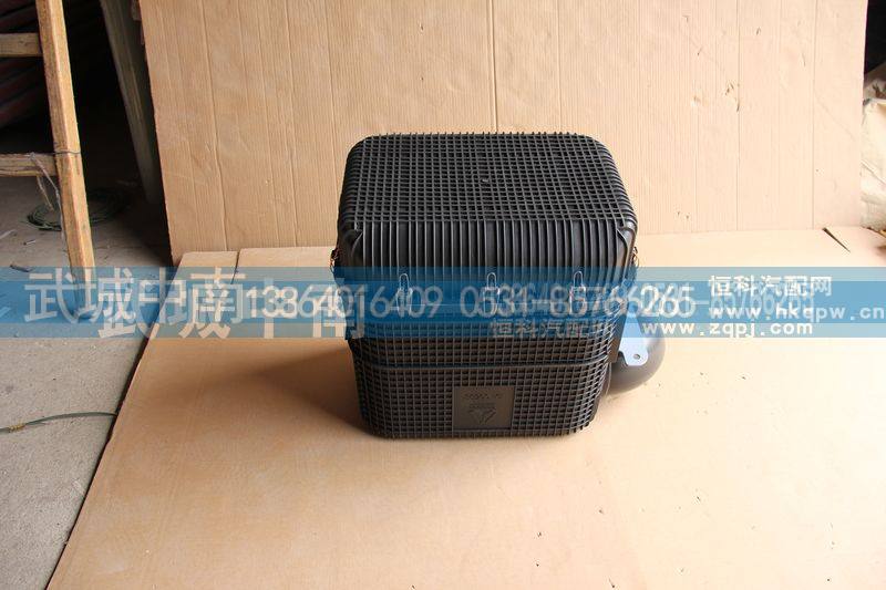 KC9725190055,油滤式滤清器总成（上进气口）塑料,济南武城重型车外饰件厂