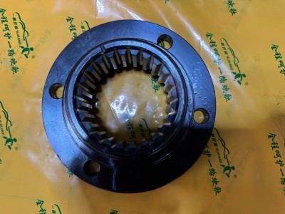 NZ9215250331A,株齿分动箱凸缘 图号NZ9215250331A / NZ9118250331A  尺寸180*4*24*100*68,一路欢歌(山东)汽车配件有限公司
