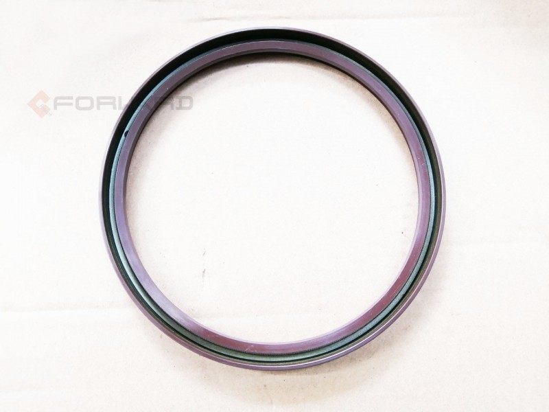 2190-3103023,Wheel hub oil seal,济南向前汽车配件有限公司