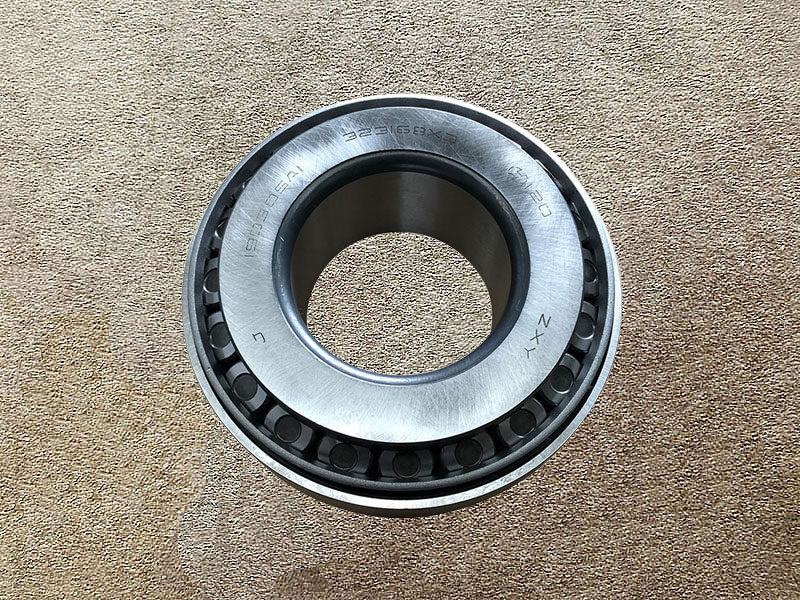 HD469-2402100,圆锥滚子轴承 Tapered roller bearing,济南向前汽车配件有限公司