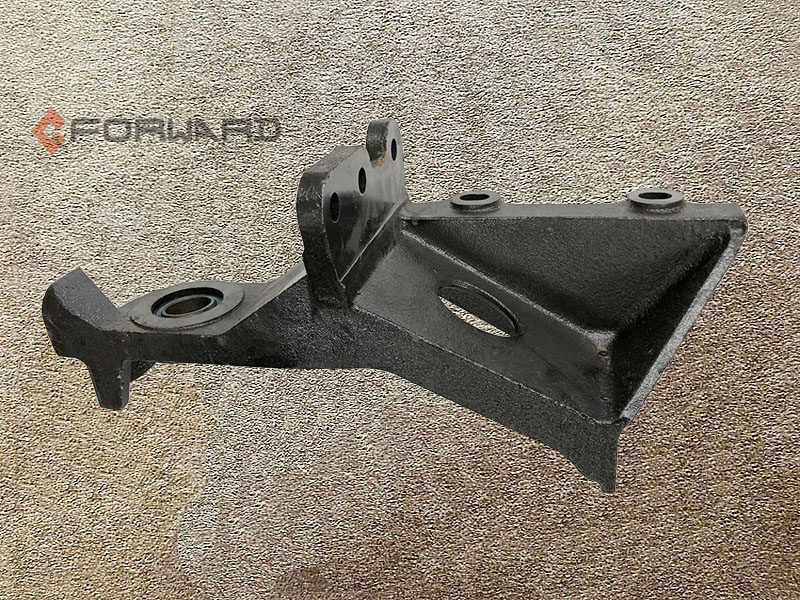 DZ13241431056,Front mount right support,济南向前汽车配件有限公司