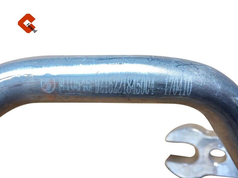 DZ15221845004,Evaporator - compressor connecting pipe 1,济南向前汽车配件有限公司