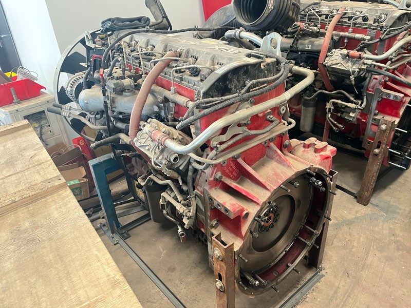 陕汽 Xian Cummins 动力发动机系统  X12NS6B490  发动机总成