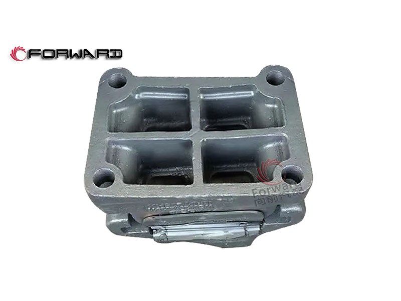 AZ9925523277 左前橡胶支座,Left front rubber bearing,济南向前汽车配件有限公司