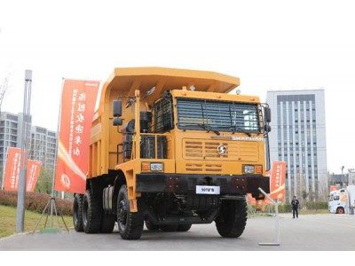 TL2205033000030 传动轴总成,Drive shaft assembly,济南向前汽车配件有限公司