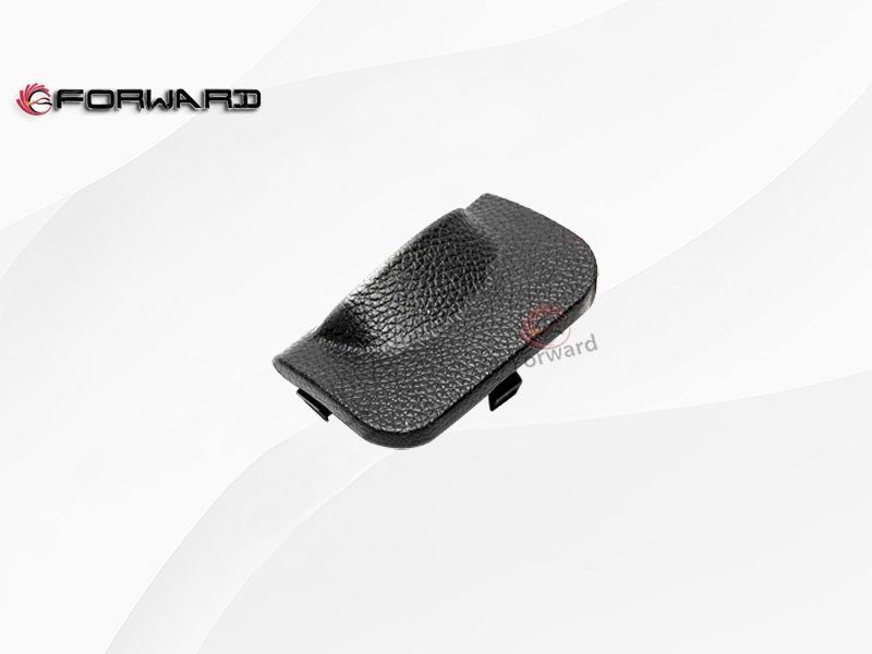 SHACMAN X5000 车身驾驶室内饰系统 DZ14251612003 左侧扶手堵盖 Левый подлокотник с крышкой