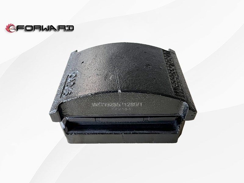 SINOTRUK HOWO A7 T7H 后悬架系统 WG9925521280  滑板（橡胶支座）