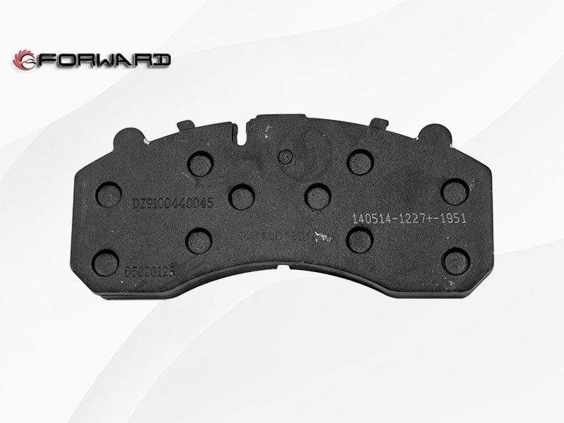 SHACMAN HANDE HDM7.3T HDM7.5T 行走盘式前桥系统 DZ9100440045 摩擦块总成