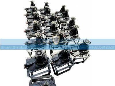 QT205D14-2402000,QT205Main reducer assembly,济南希斯顿汽车配件有限公司