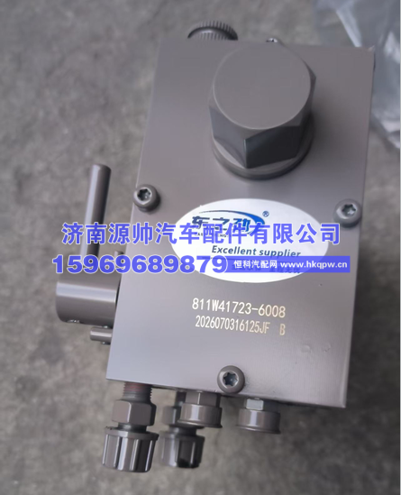 811W41723-6008,汕德卡C7手动泵,济南源帅汽车配件有限公司