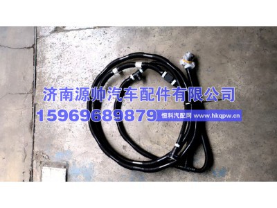 AZ000055000766,重汽加热水管 AZ000055000766,济南源帅汽车配件有限公司