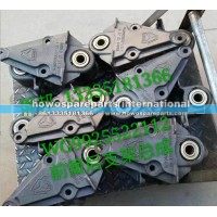 豪沃A7前簧后支架