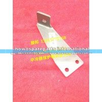 重汽豪沃TX T5G中冷器保护板右后支架