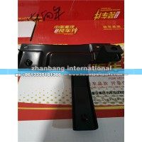 重汽豪沃TH7右面罩合頁面罩右鉸鏈座轉(zhuǎn)接支架總成