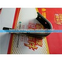 重汽豪沃TH7右中支架