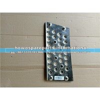 重汽豪沃T7H左二级上车踏板