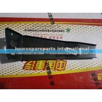 重汽豪瀚N7G右导流板上支架WG1674870112