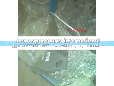 WG9725550108,燃油箱支架总成,济南冠泽卡车配件营销中心