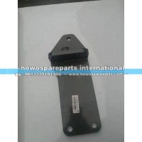 重汽豪瀚发动机右支架总成WG9525595316，106元