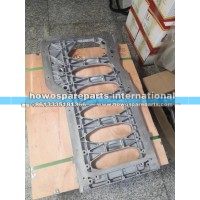 重汽曼MC07发动机曲轴箱过渡板，080V01108-0060，630元