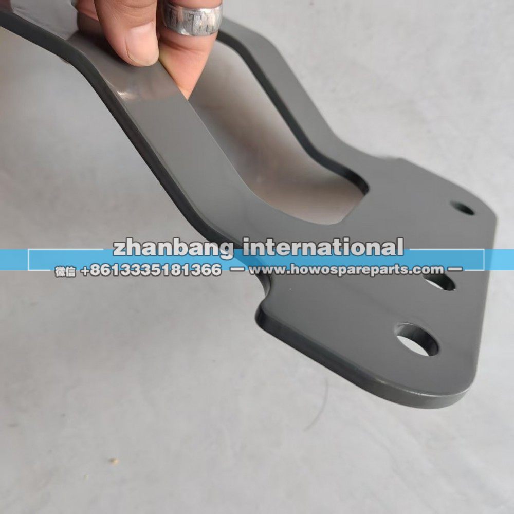 YZ962547000008豪沃Tx轉(zhuǎn)向油罐支架  55元/YZ962547000008