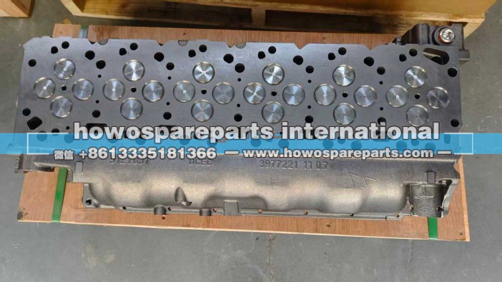 5361593,康明斯ISDE发动机汽缸盖总成,济南冠泽卡车配件营销中心