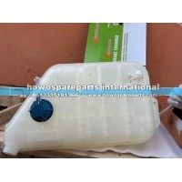 WG9525531565  HOHAN 膨胀水箱总成 130元