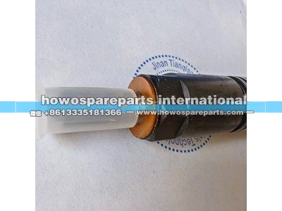 j3400-1112010,P203c喷油器总成,济南冠泽卡车配件营销中心