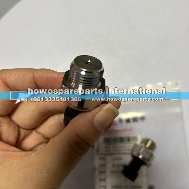 202V27421-0313,机油压力传感器,济南冠泽卡车配件营销中心