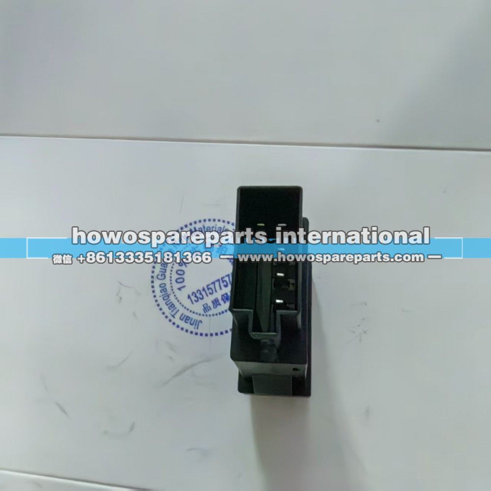 重汽豪沃T5G喇叭转换开关，WG9918586002，15元/WG9918586002