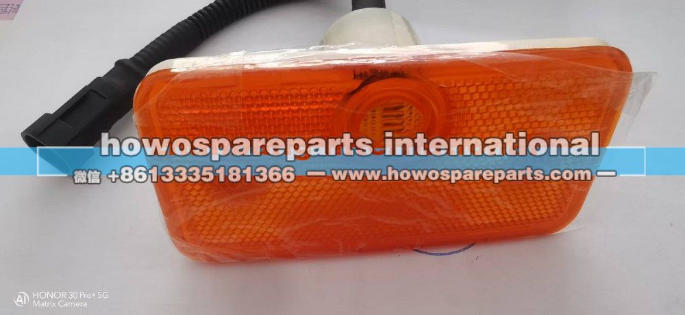 WG9100720012豪沃侧标志灯 10元