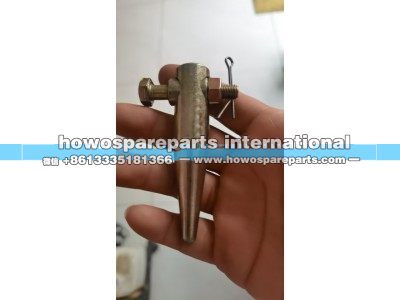 WG9700240072,豪沃380組合踏板頂桿+襯套+螺栓,濟南冠澤卡車配件營銷中心