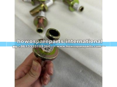 WG1664440034,HOWOT7駕駛室后懸支架襯套,濟南冠澤卡車配件營銷中心