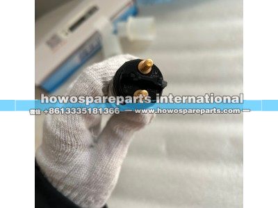 612630090055,WP10.336E40喷油器总成,济南冠泽卡车配件营销中心
