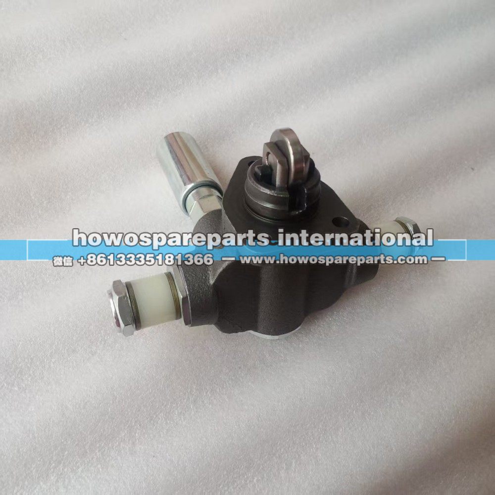 VG1242088004,重汽D12发动机输油泵,济南冠泽卡车配件营销中心