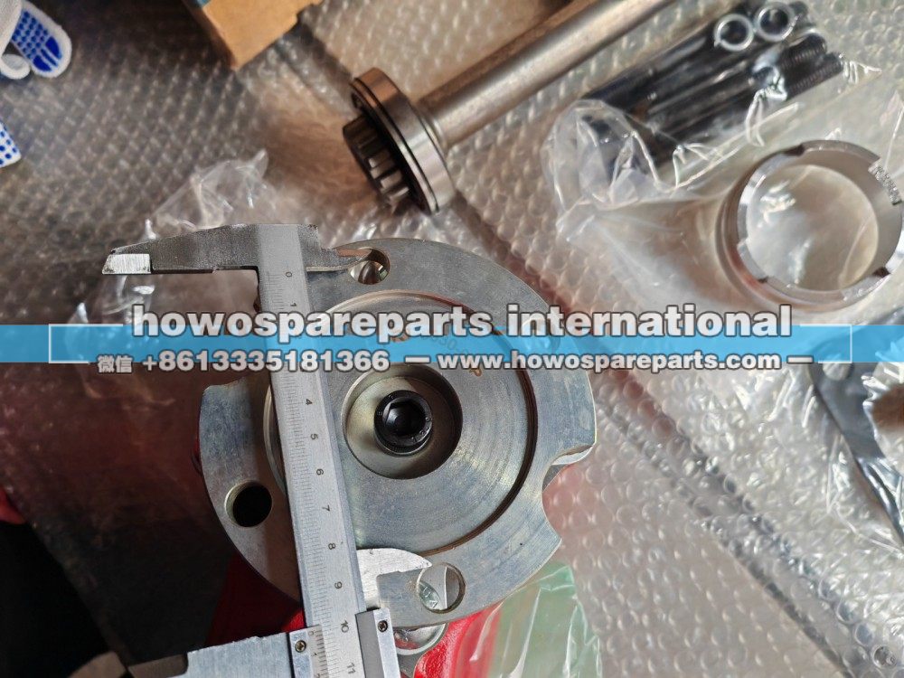 8330-A0.77速比  重汽华凌转向取力器  980元/