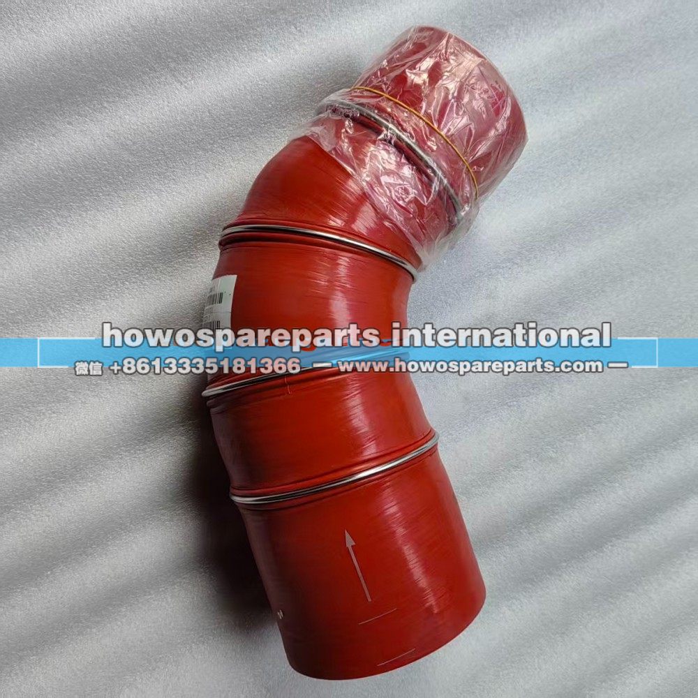 EZ9231530220,重汽王牌发动机出气胶管,济南冠泽卡车配件营销中心