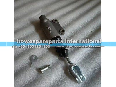 L0162040028A0,欧曼离合器总泵主缸,济南冠泽卡车配件营销中心