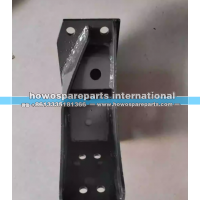 重汽豪瀚N7G翻轉(zhuǎn)軸支架  WG1671430146