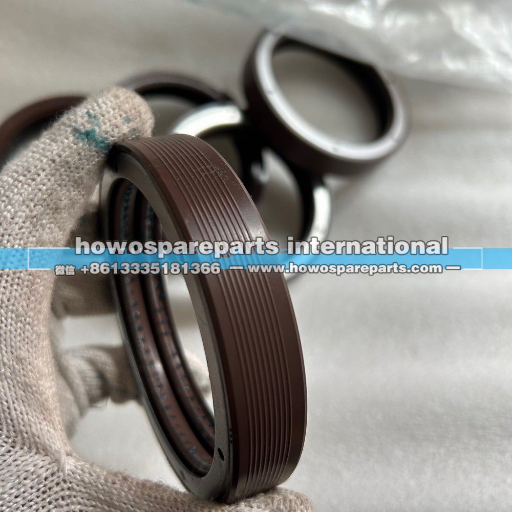 汉德HD425桥角齿油封80-100-18，DZ90129326037/DZ90129326037