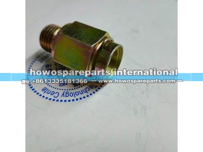 711W98130-6038,自动改手动汕德卡离合器油管接头12,济南冠泽卡车配件营销中心