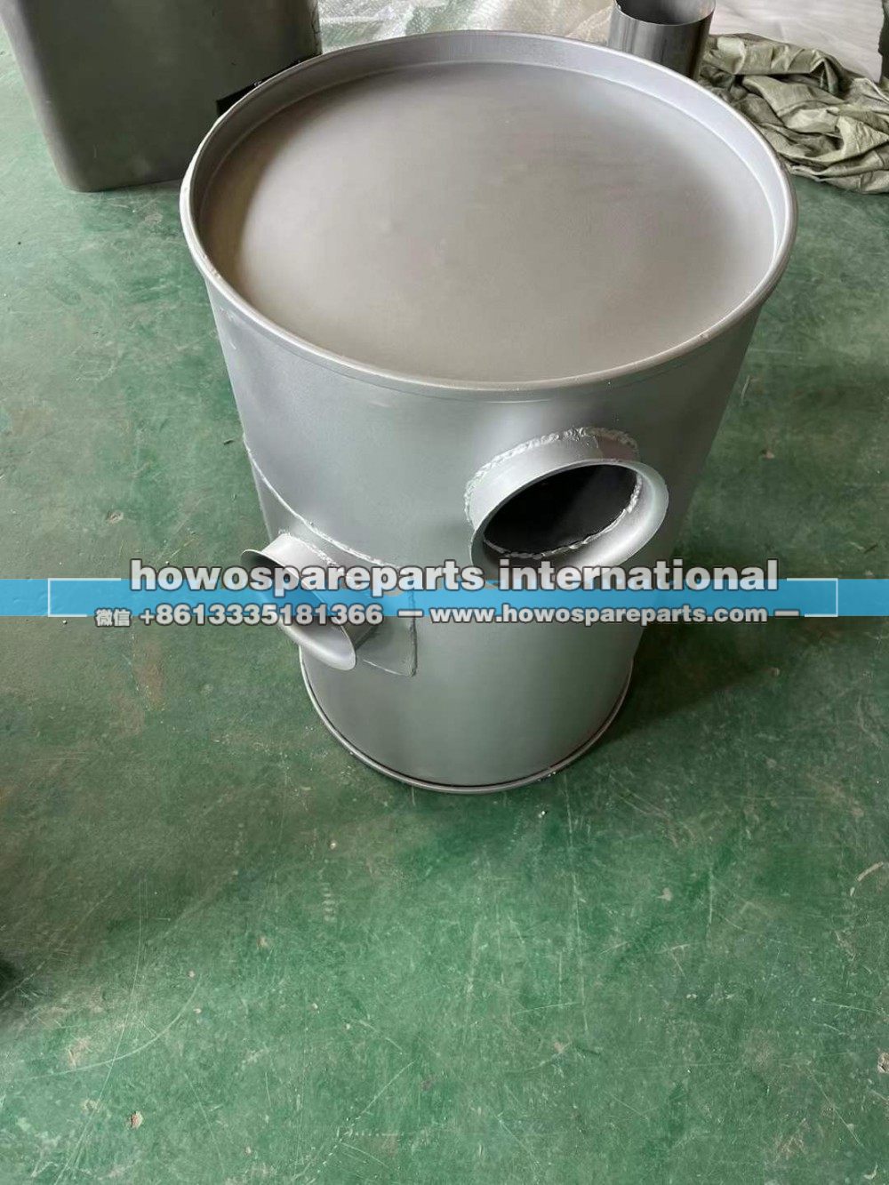 20431610 VOLVO 消声器