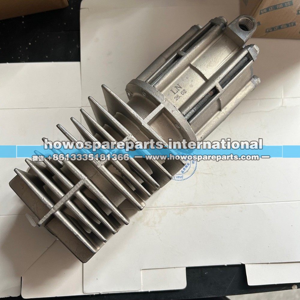 X3000LNQ,陕汽X3000气压控制冷凝器（自动排水）,济南冠泽卡车配件营销中心