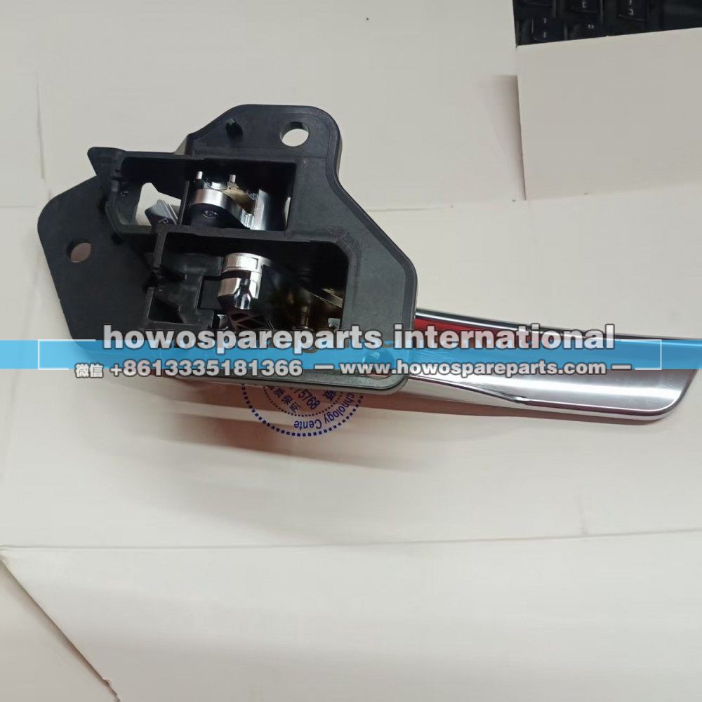 EZ1640340026重汽王牌右车门内开启EZ1600340028/EZ1600340028