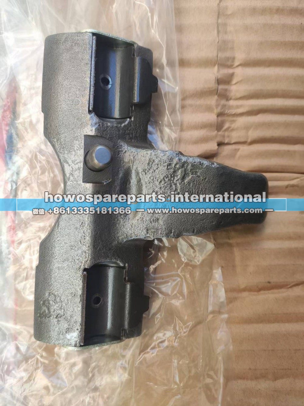LG4003446030,HOWO轻卡杠杆总成,济南冠泽卡车配件营销中心