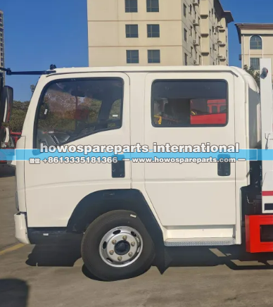 ZZ1047D3415C145,豪沃轻卡驾驶室总成,济南冠泽卡车配件营销中心