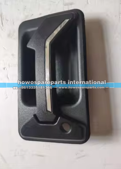 LG1611340003,重汽豪曼H3车门外把手,济南冠泽卡车配件营销中心